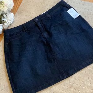 Stretch Jean Skort By Croft and Barrow NWT
